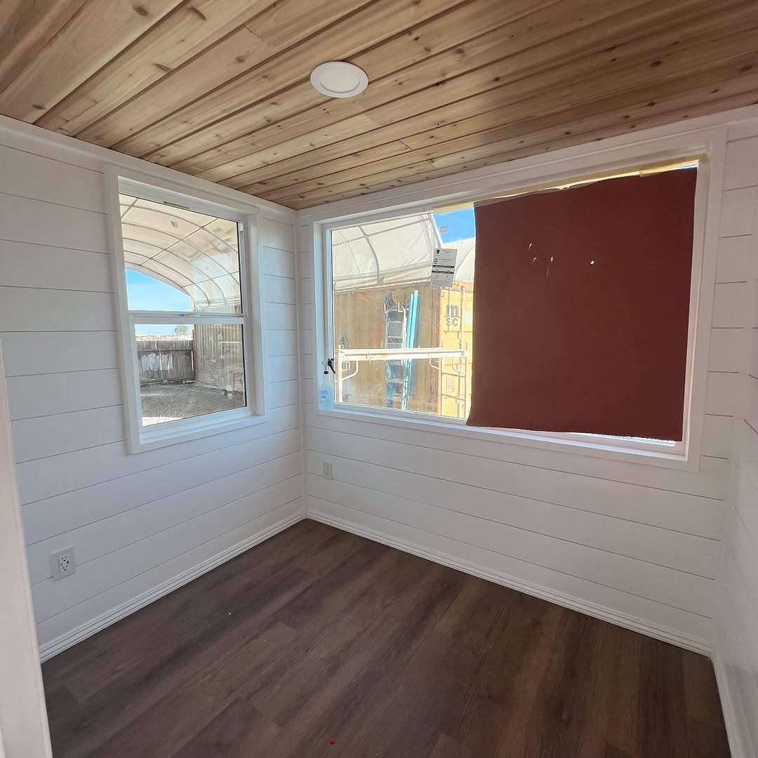 Secondary Loft & Bottom Bedroom Tiny Home - Image 4