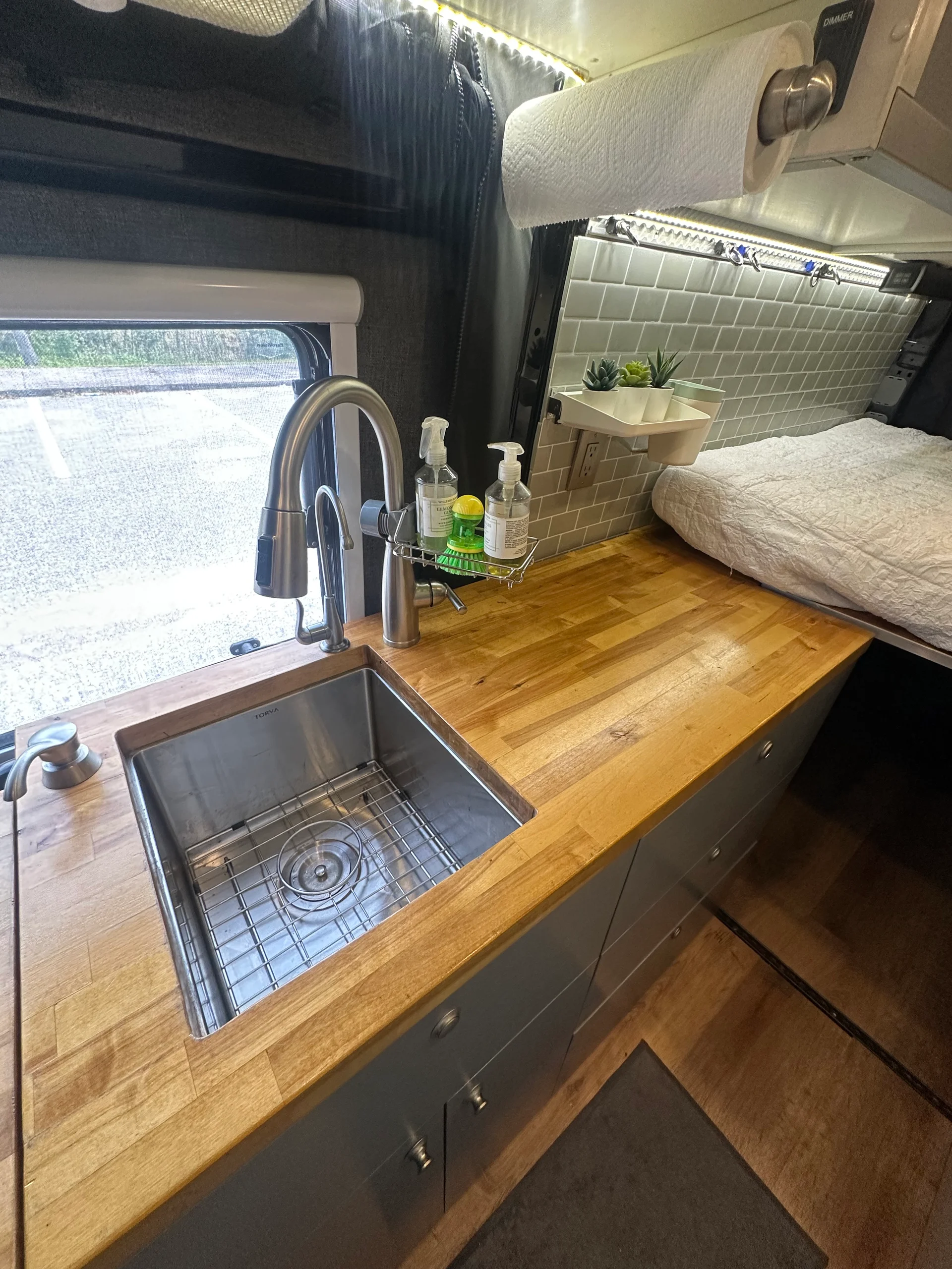 Pre-Owned 2015 Mercedes Sprinter 2WD (JUNO) - Image 19