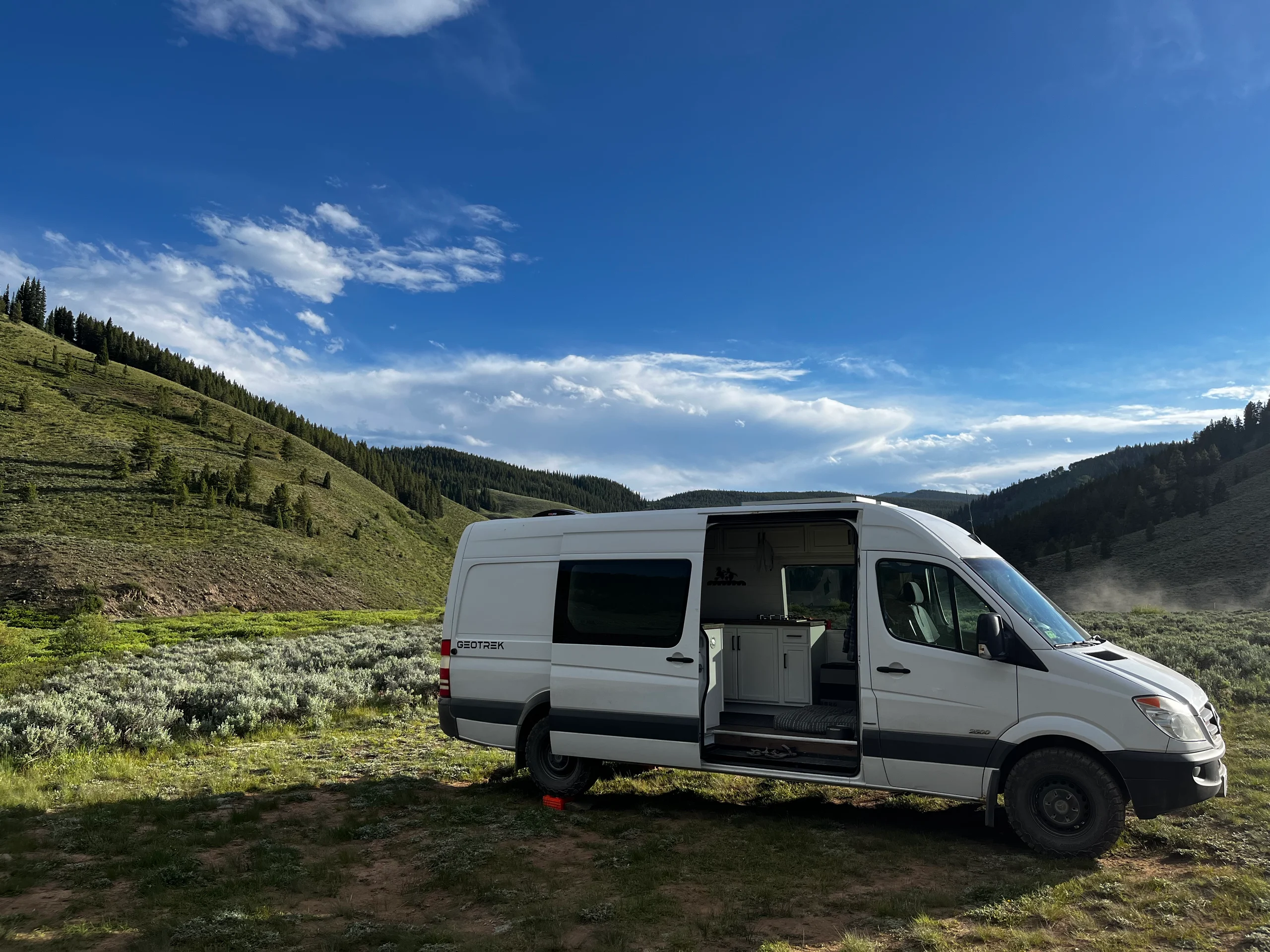 2012 Mercedes Sprinter 2WD (BEAU) - Image 15