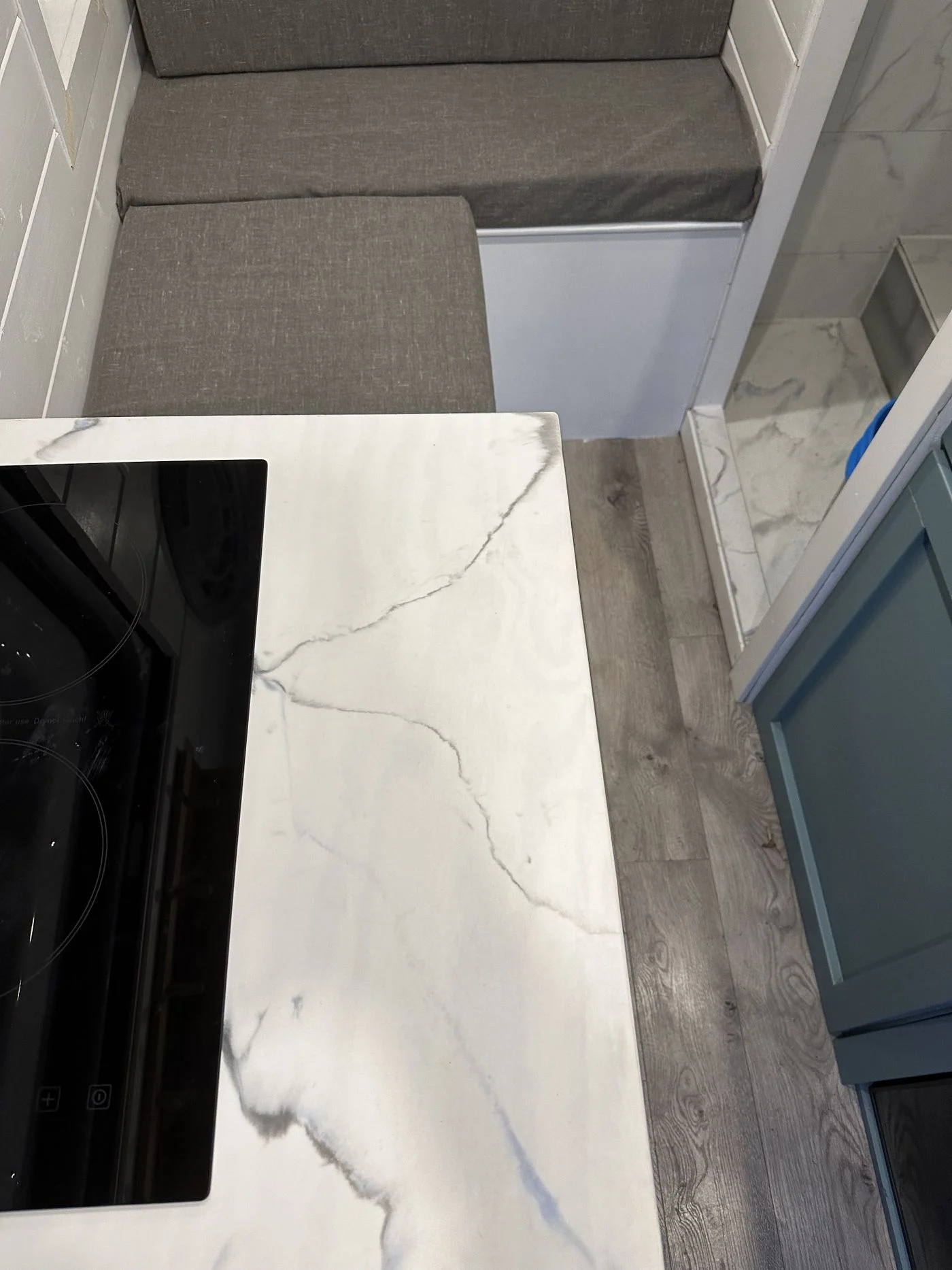 2019 Ford Transit High Roof EXT RWD With Bath (DEXTA) - Image 9