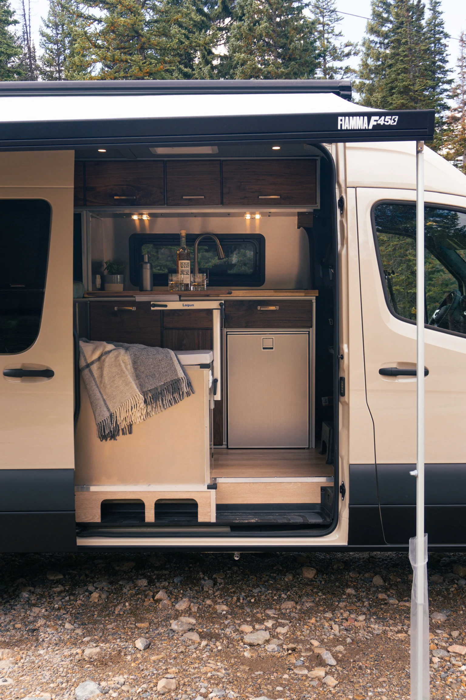 Pre-Owned 2020 Mercedes Sprinter 4×4 (SCOUT) - Image 13