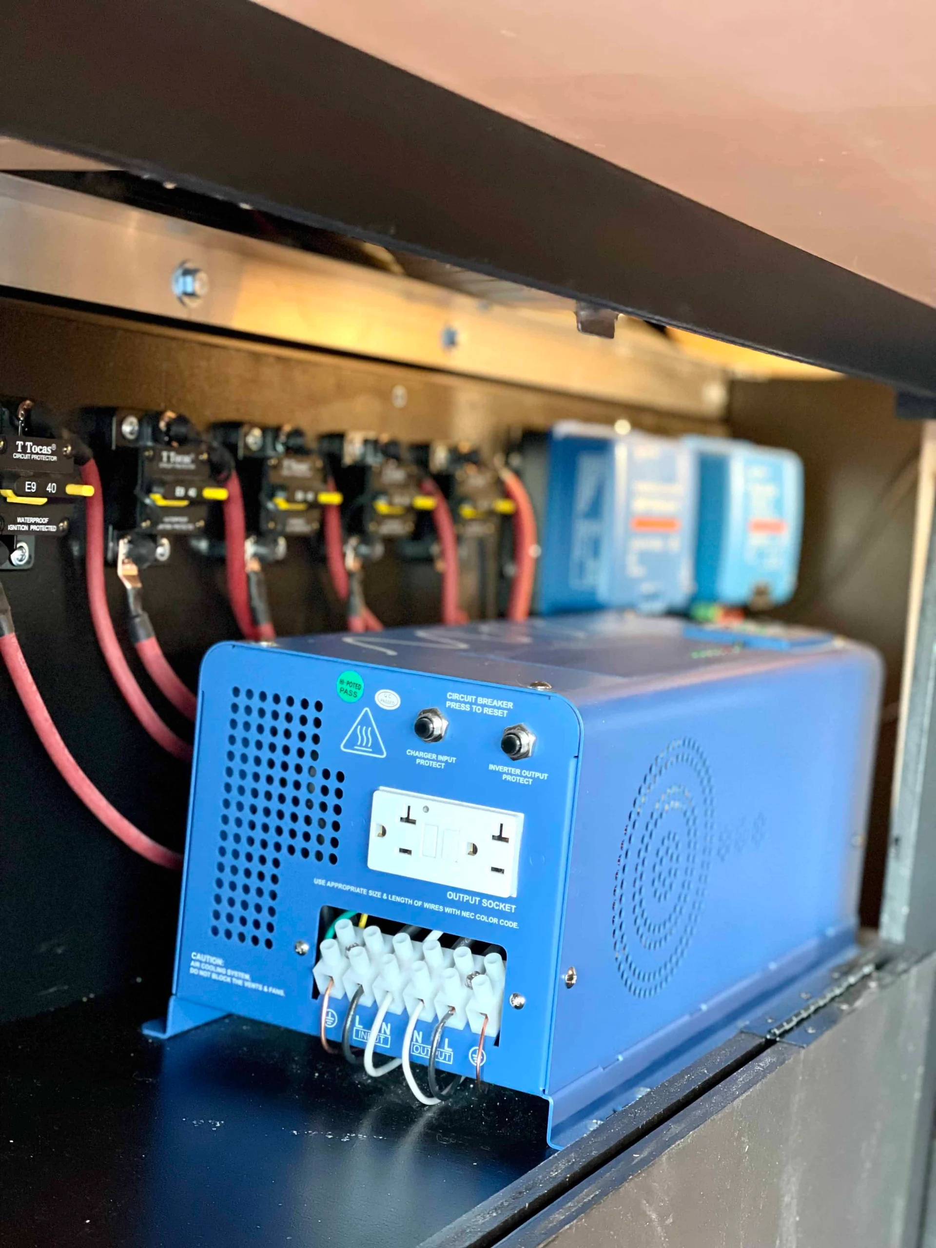 2022 159 ALL SEASON RAM Promaster STUNNER!! (SEDONA) - Image 4