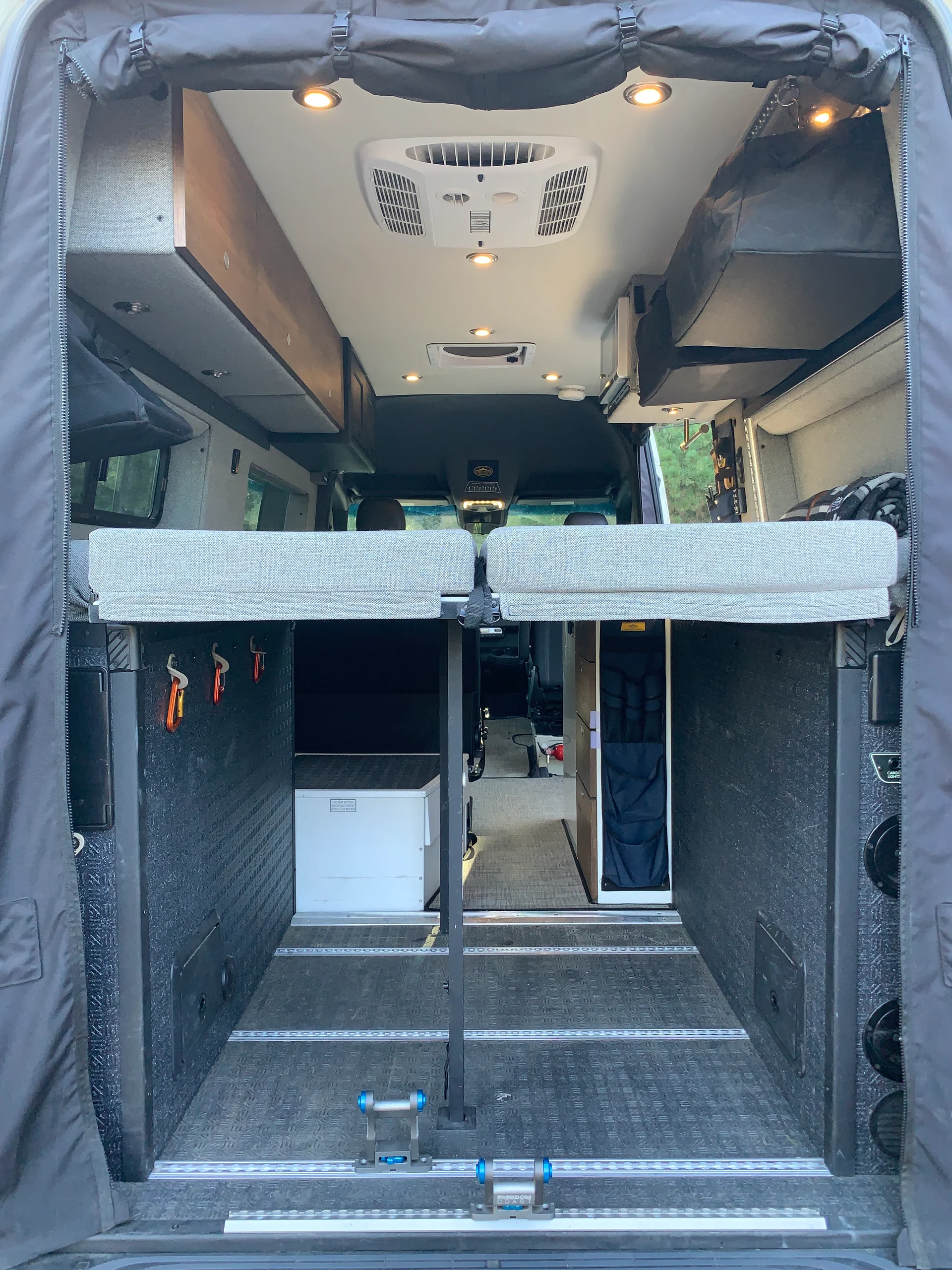 Pre-Owned 2020 Mercedes Sprinter 4×4 (OLIVER) - Image 19