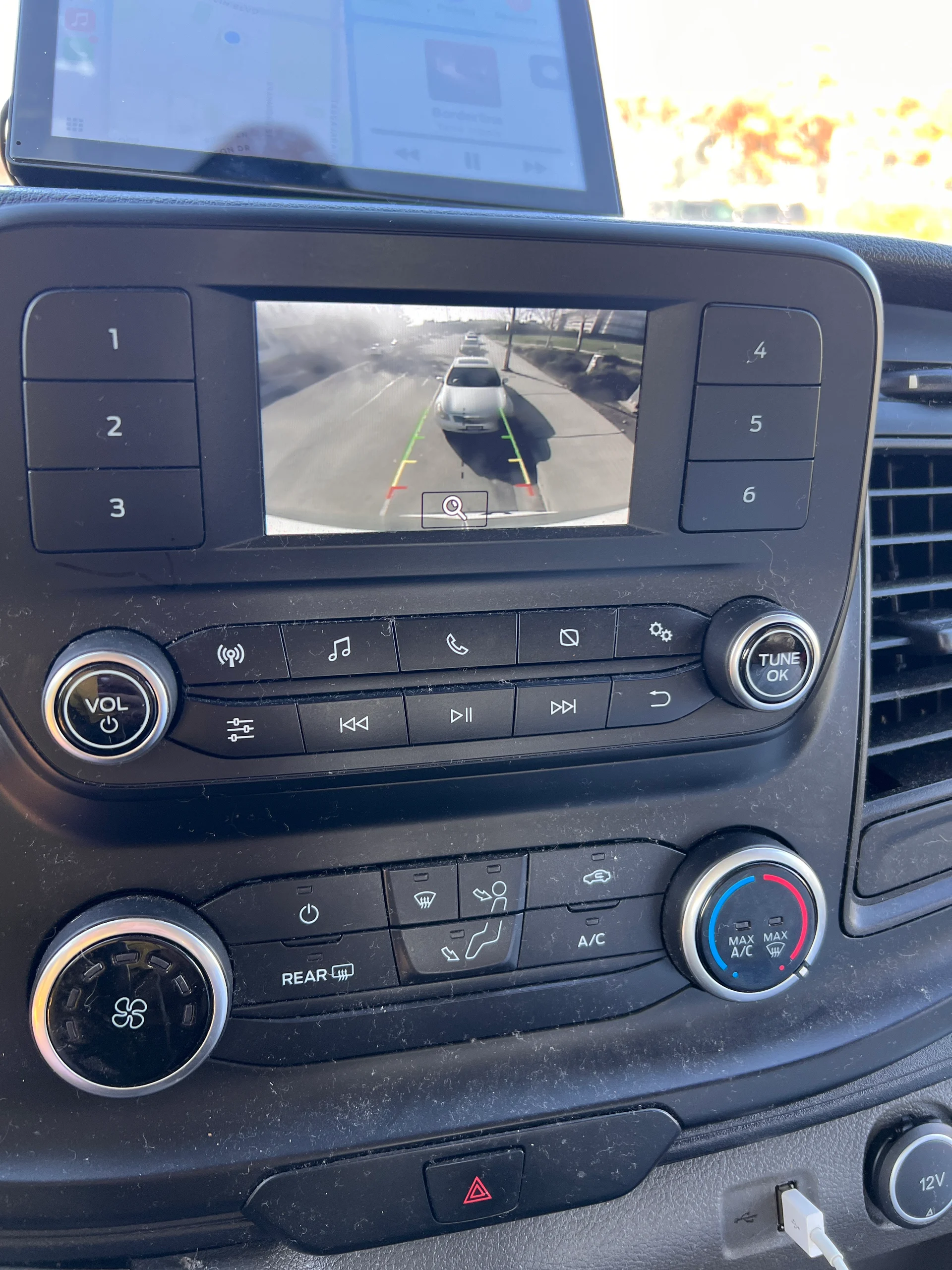 2022 Ford Transit 2WD (Maya) - Image 12