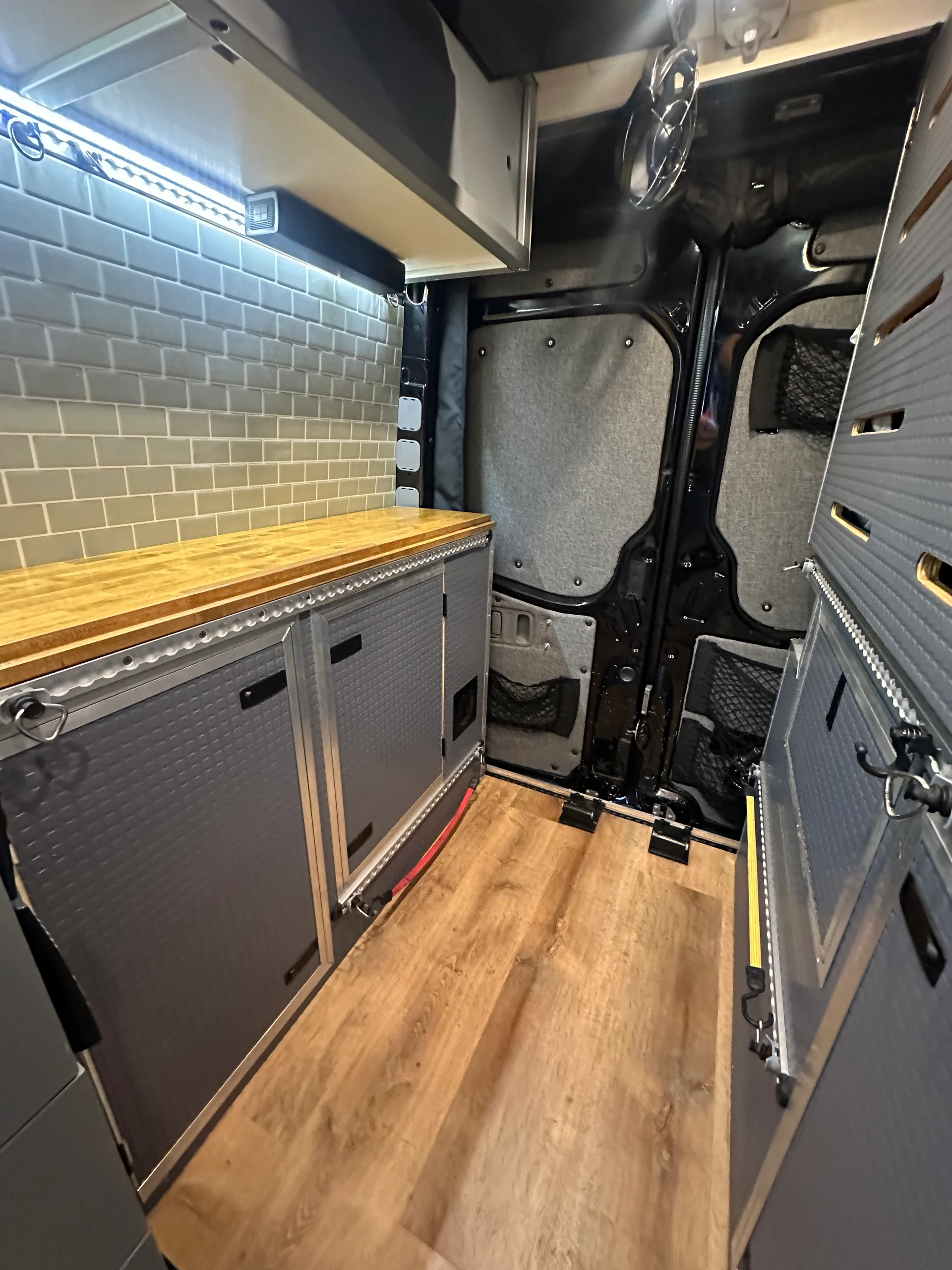 Pre-Owned 2015 Mercedes Sprinter 2WD (JUNO) - Image 24
