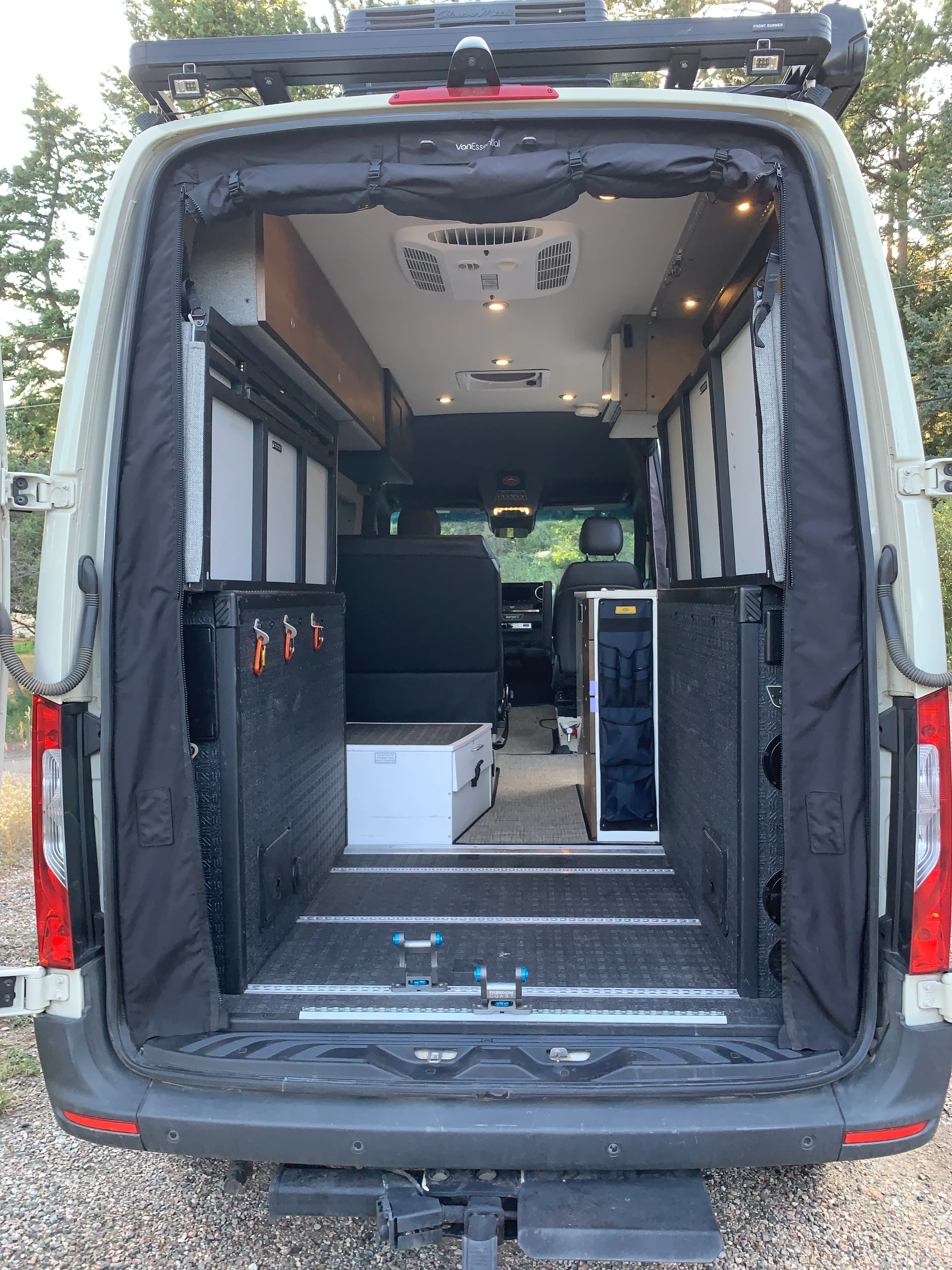 Pre-Owned 2020 Mercedes Sprinter 4×4 (OLIVER) - Image 21