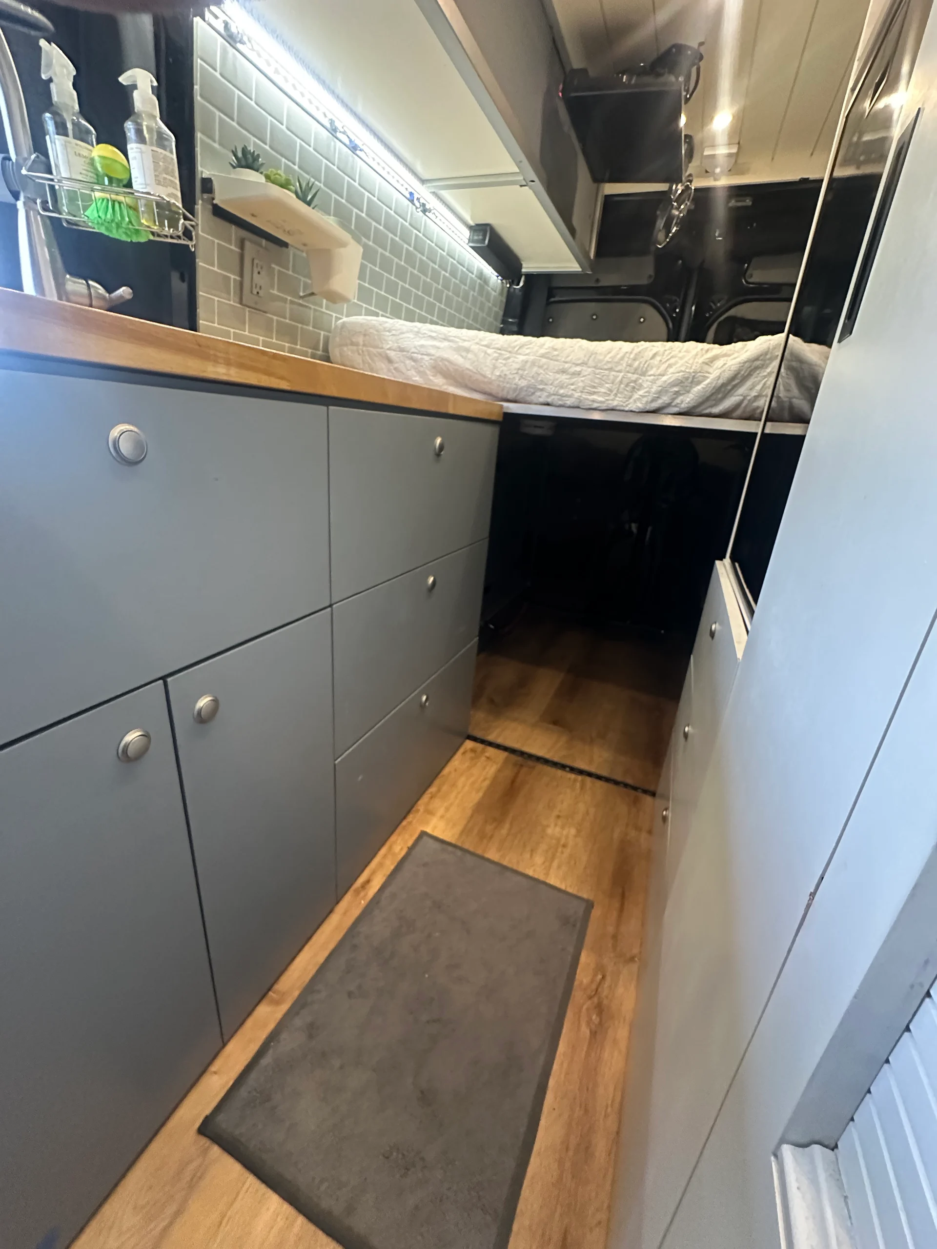 Pre-Owned 2015 Mercedes Sprinter 2WD (JUNO) - Image 20