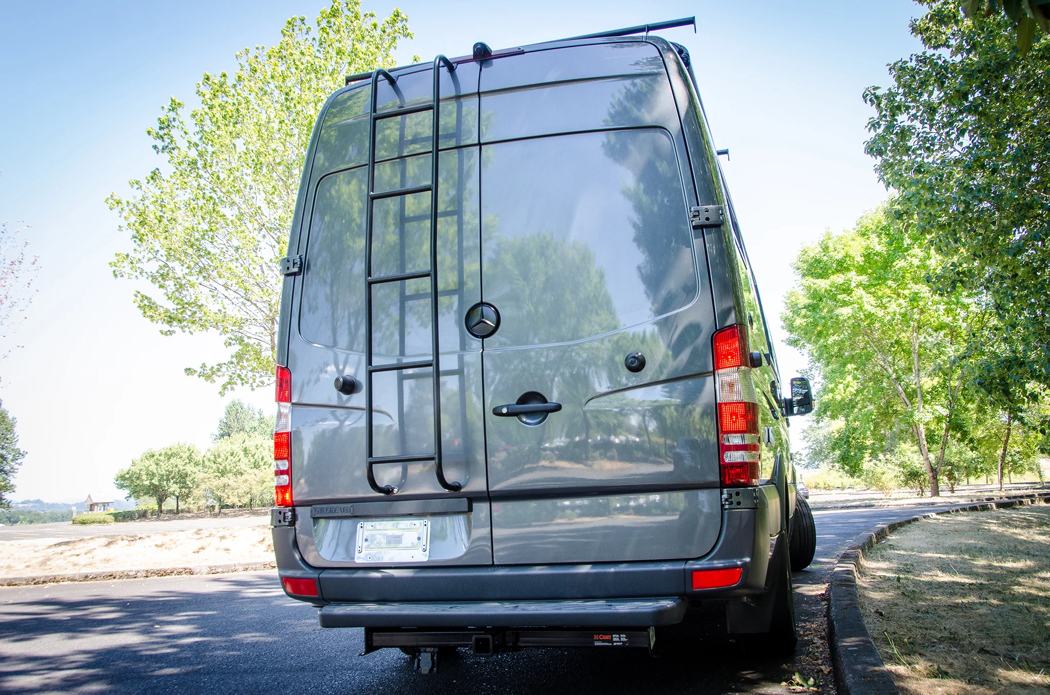 2015 Mercedes Sprinter 2WD (Sunny) - Image 4