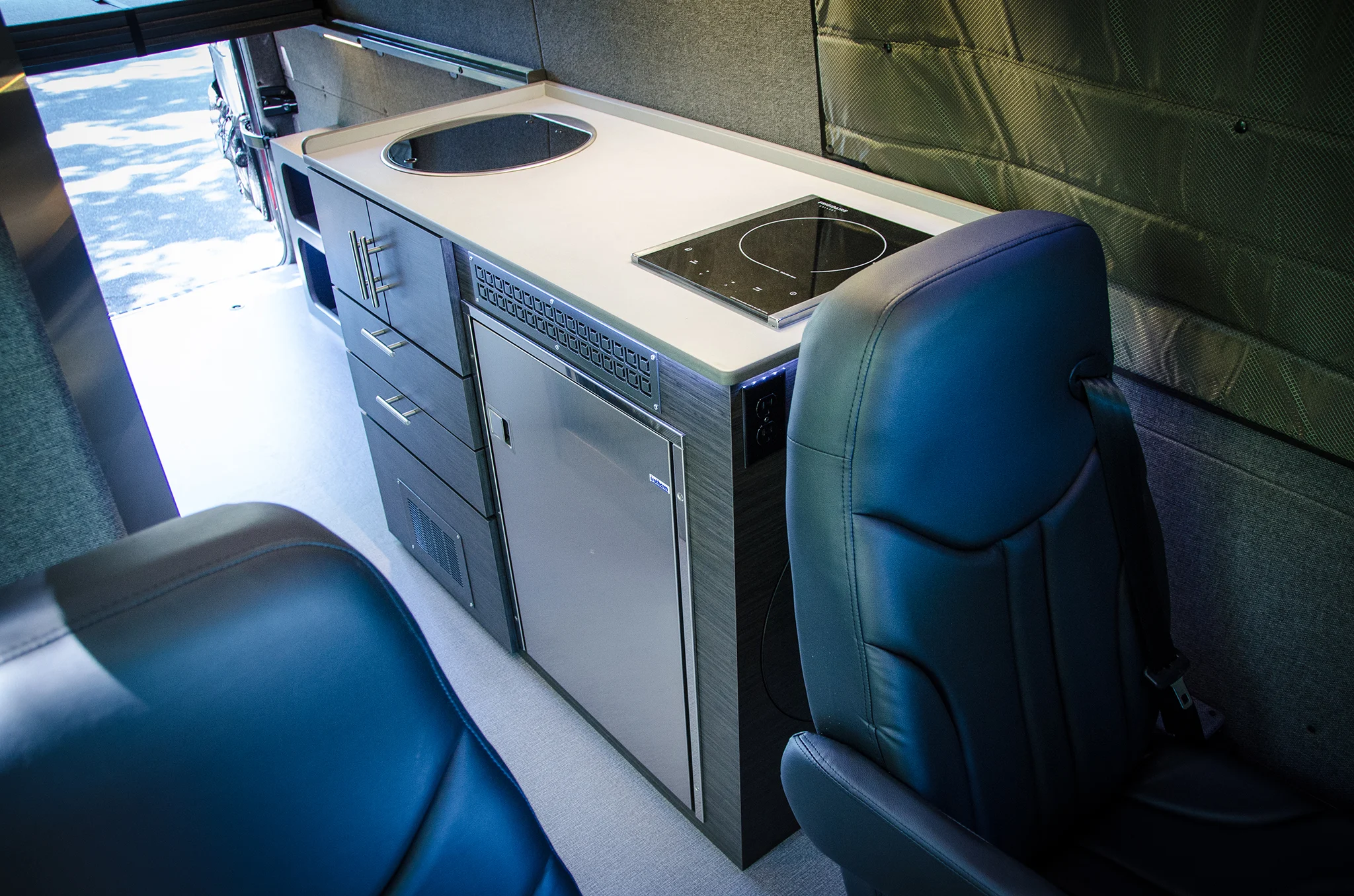 2015 Mercedes Sprinter 2WD (Sunny) - Image 7