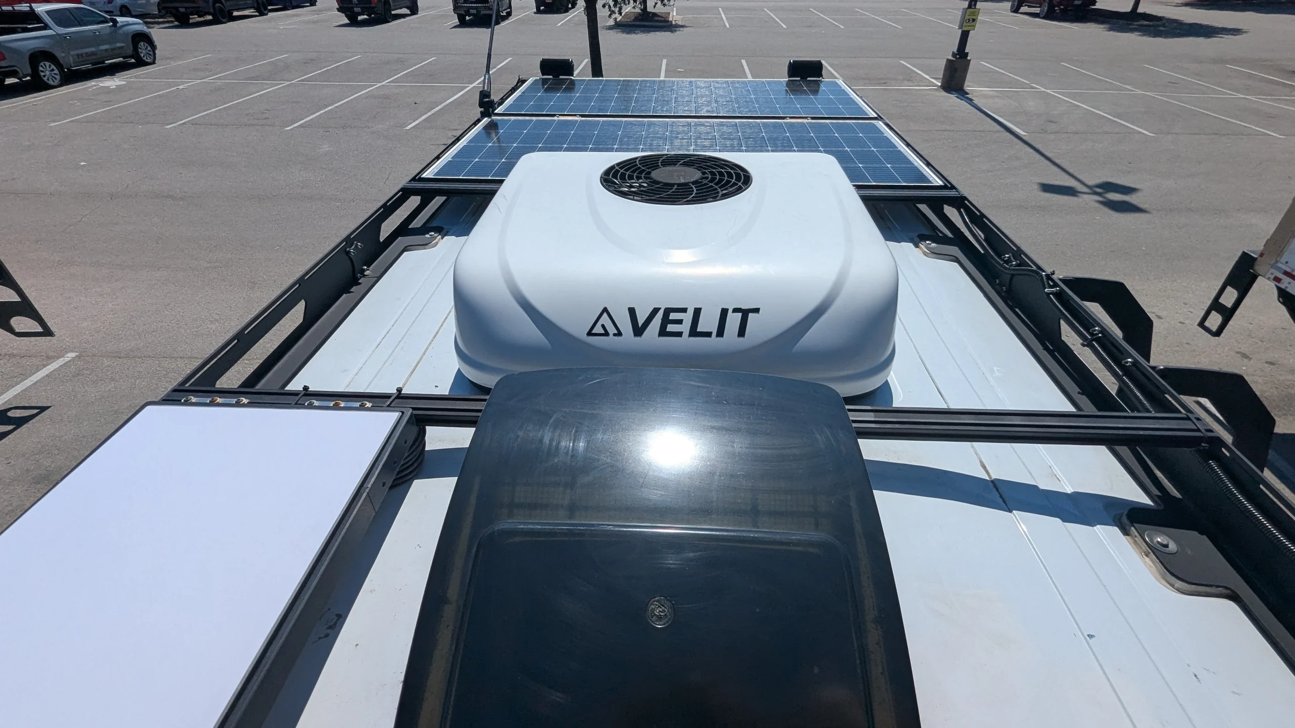 2020 Ford Transit 350 AWD USED AS NEW (BAXTER) - Image 28