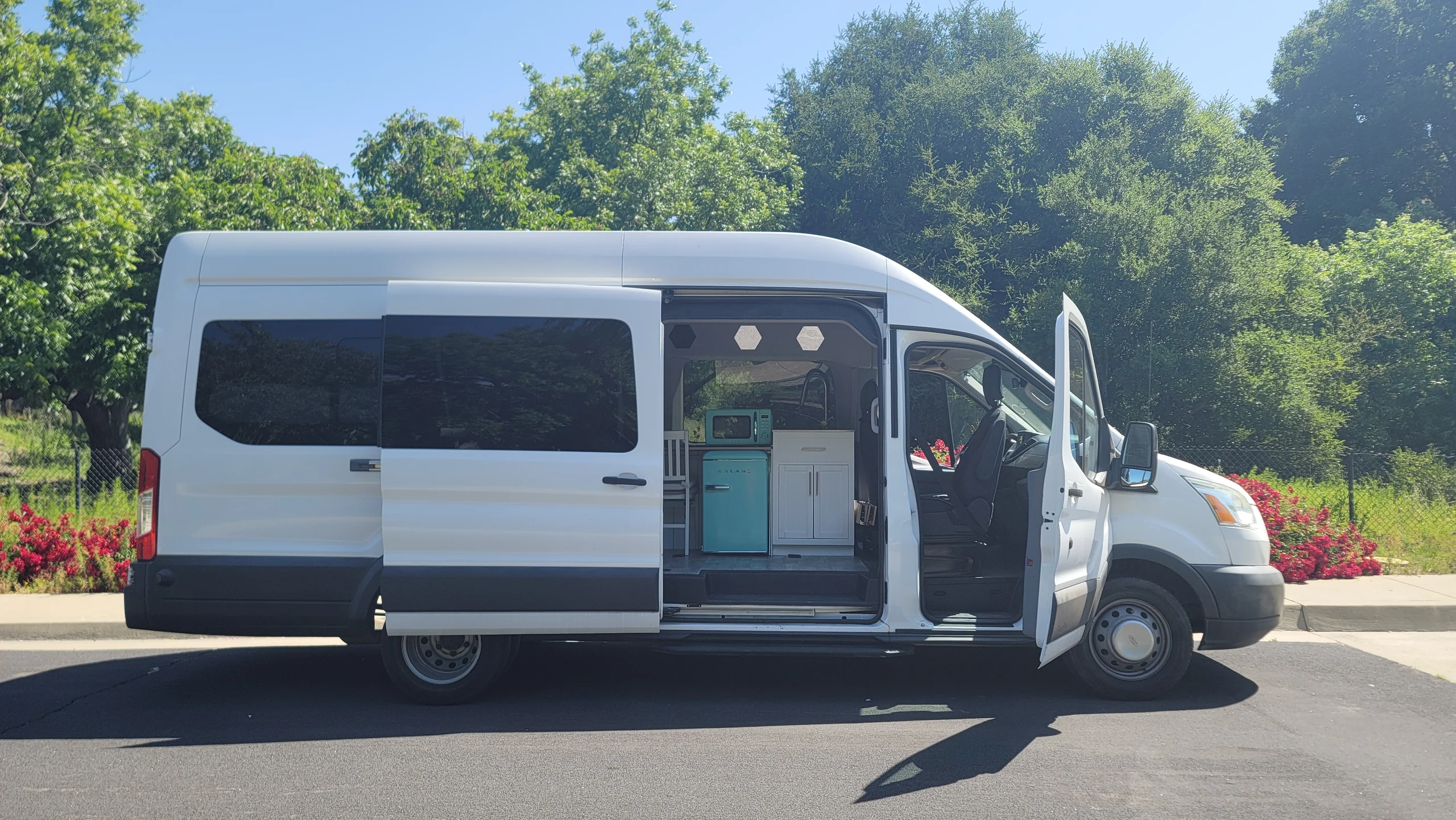 2015 Ford Transit 2WD