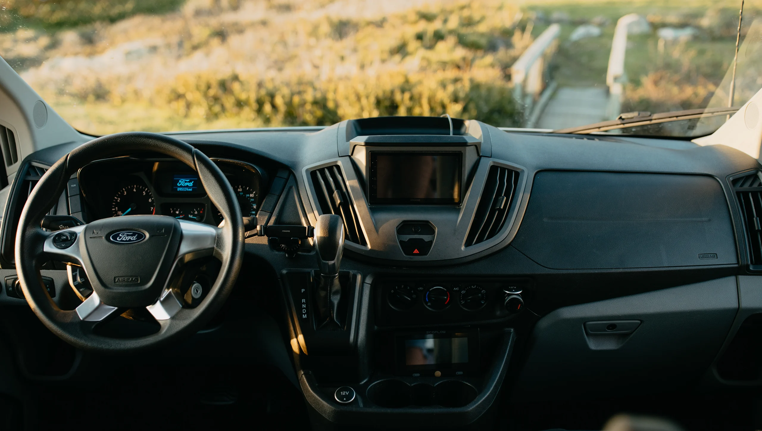 2015 Ford Transit 2WD (VANESSA) - Image 10