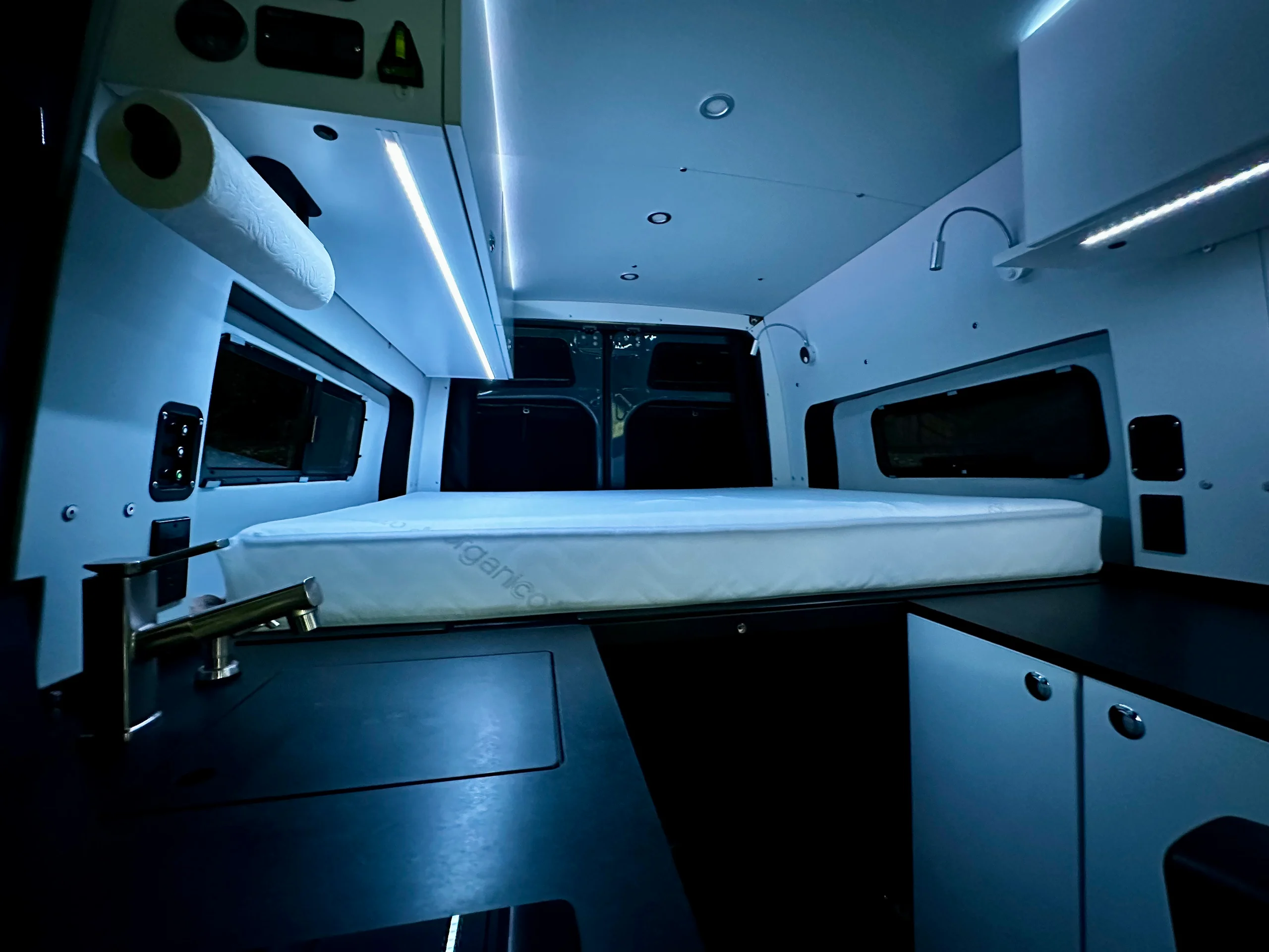 2019 Mercedes Sprinter 4×4 (SOPHIE) - Image 5