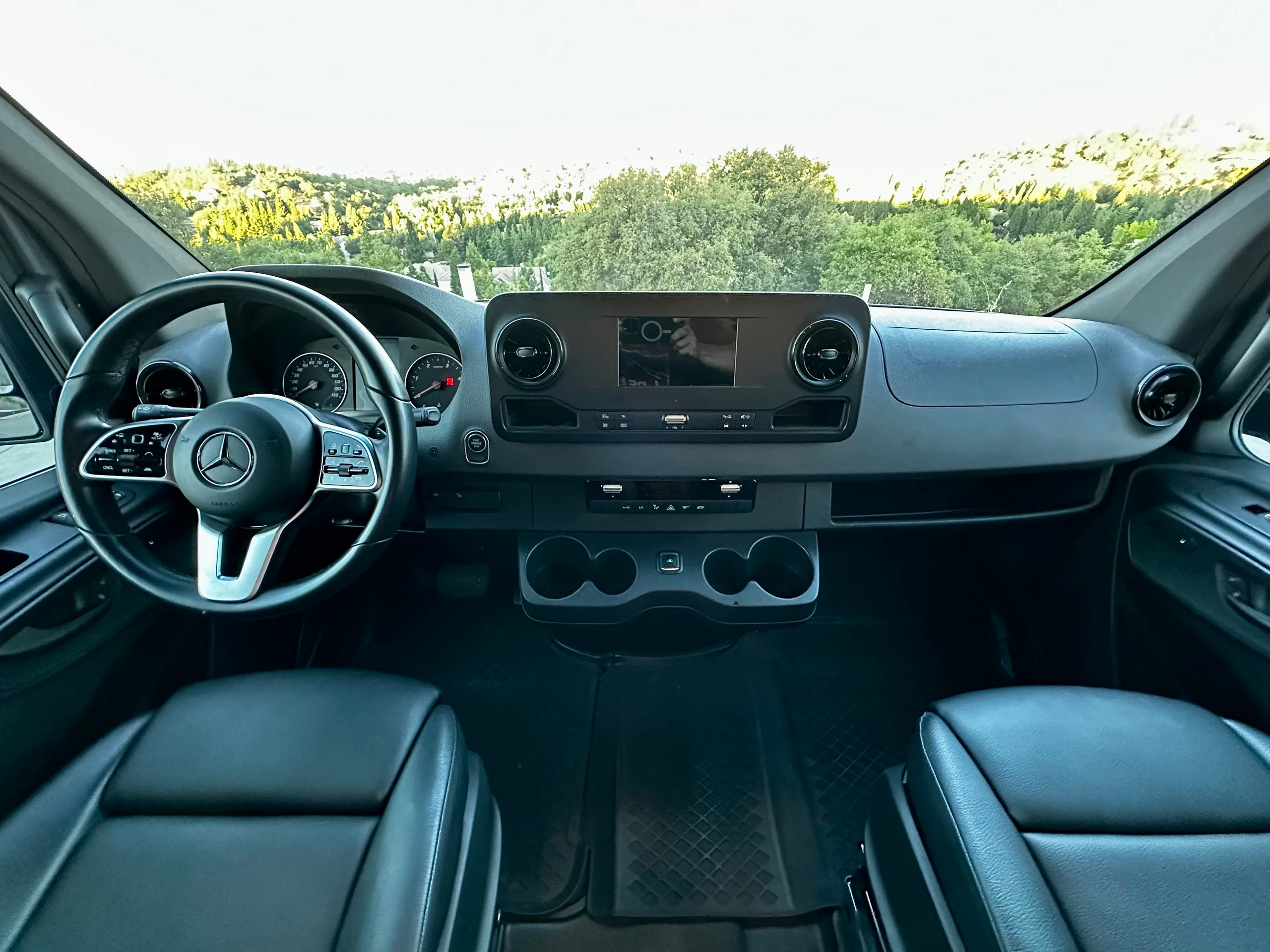 2019 Mercedes Sprinter 4×4 (SOPHIE) - Image 8