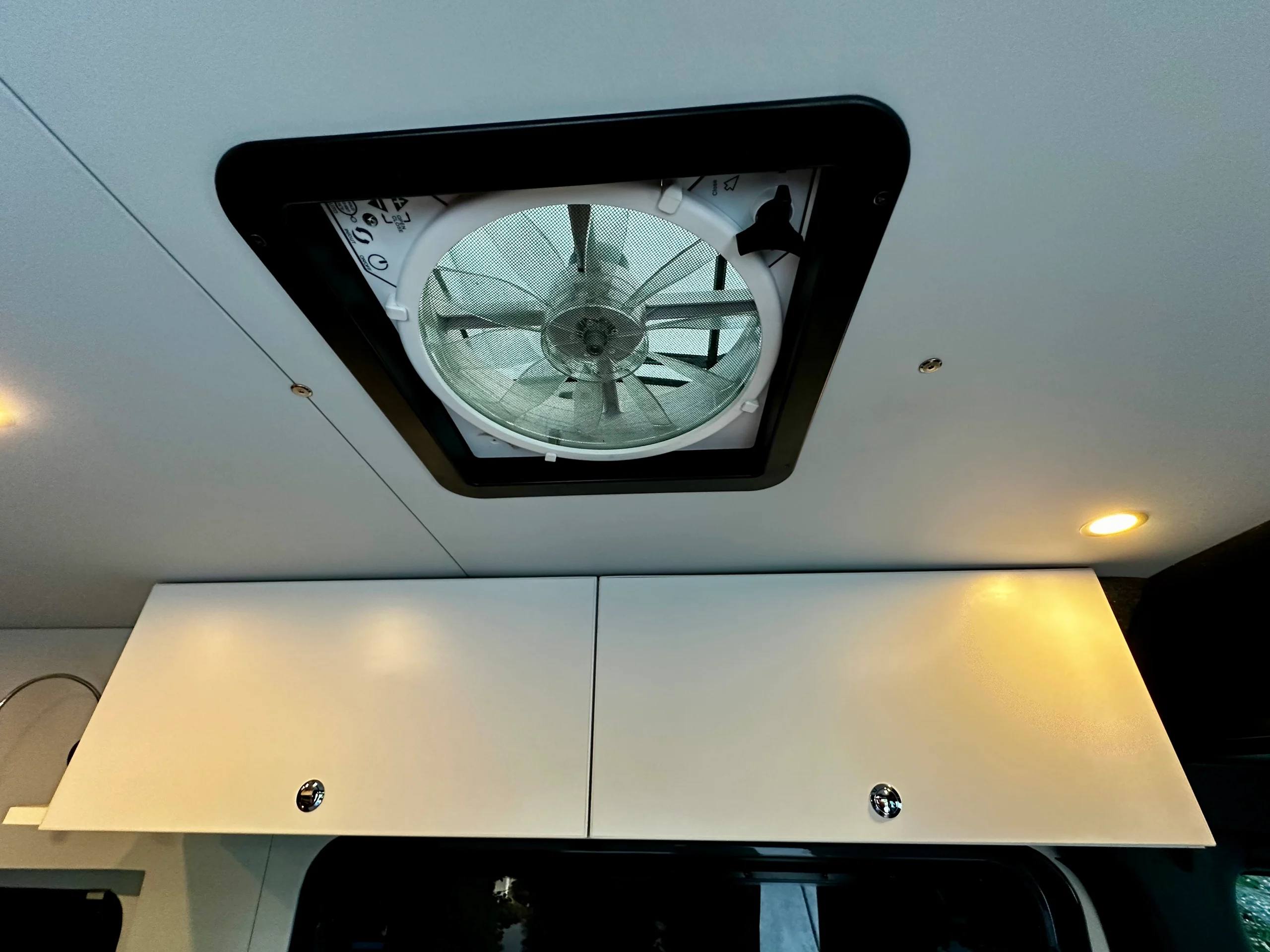 2019 Mercedes Sprinter 4×4 (SOPHIE) - Image 16