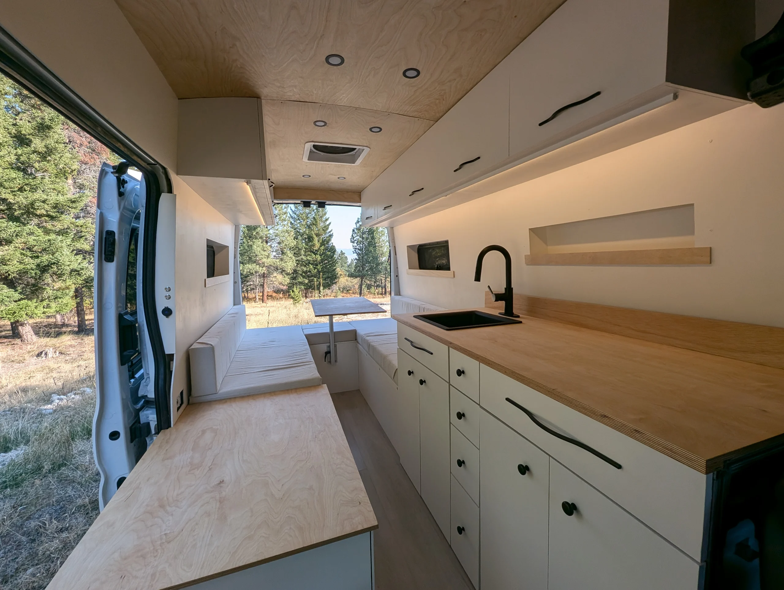 2020 Ford Transit AWD RV (JOE) - Image 20