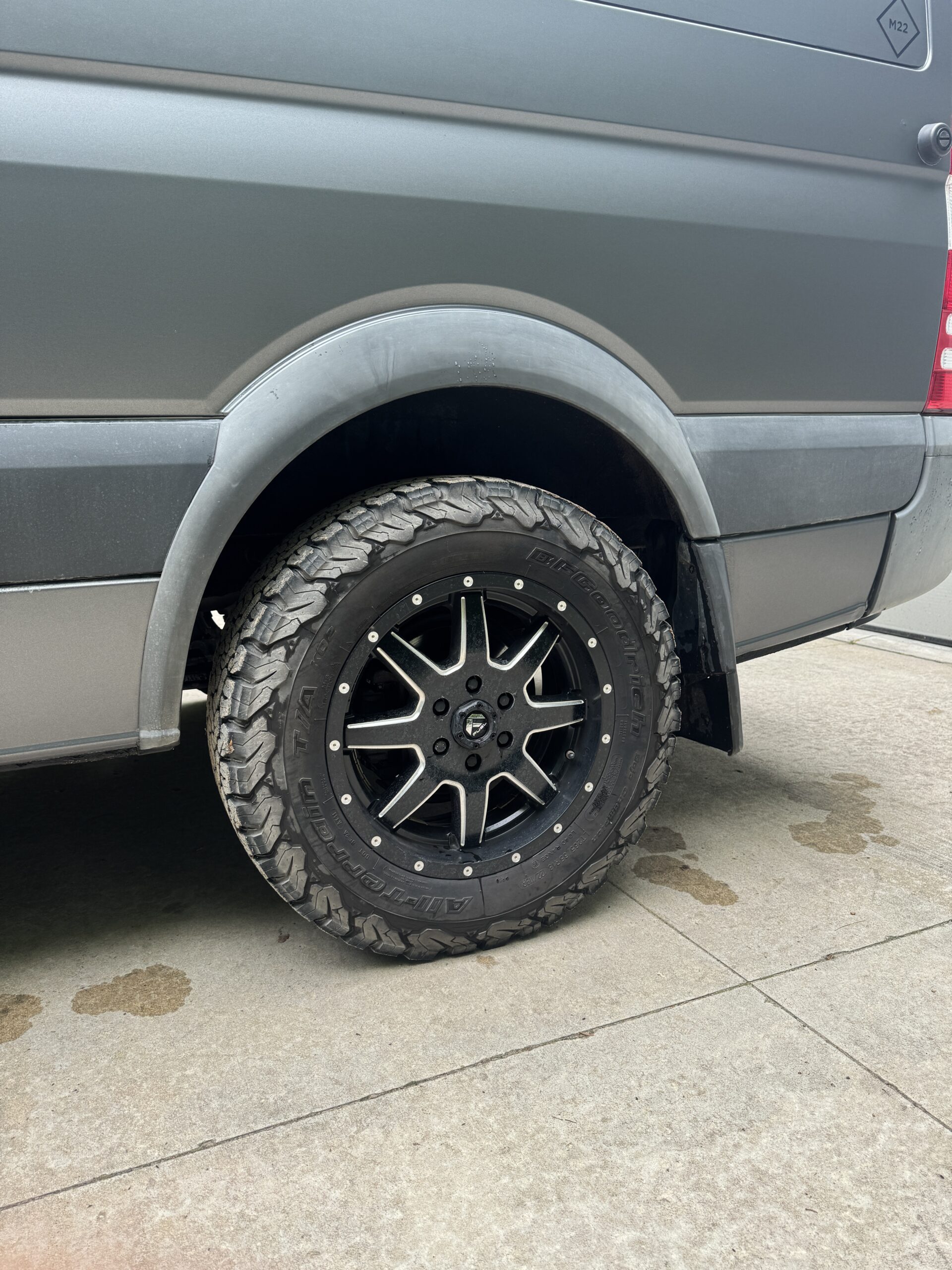 2014 Mercedes Sprinter 2WD (BAILEY) - Image 8