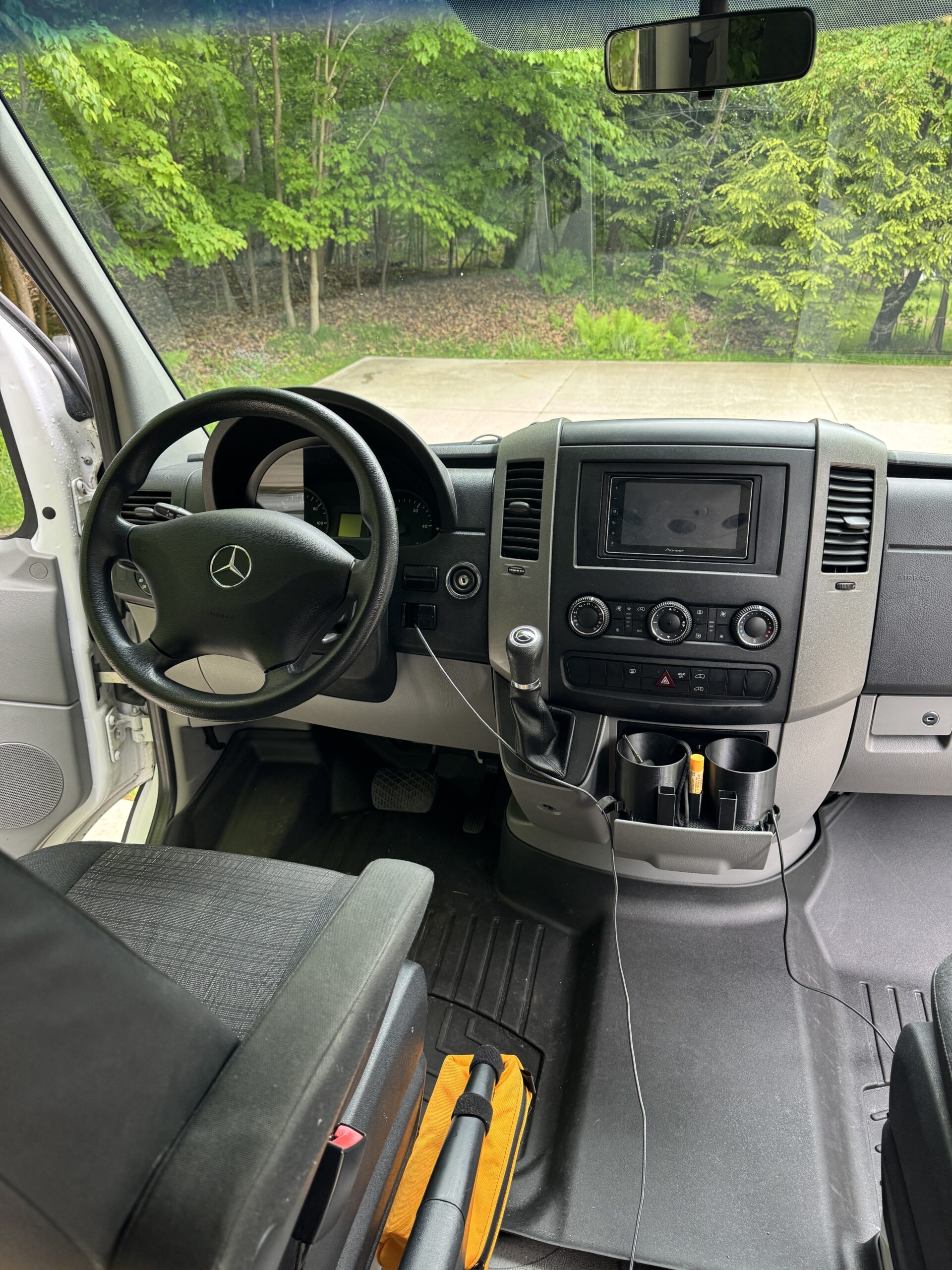 2014 Mercedes Sprinter 2WD (BAILEY) - Image 15