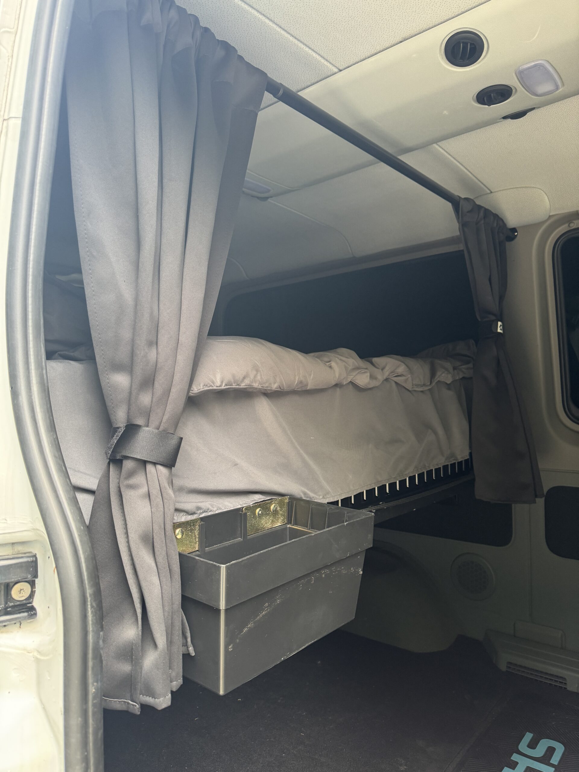 2014 Mercedes Sprinter 2WD (BAILEY) - Image 27